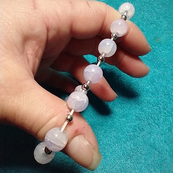 Silvertone white beaded aurora butterfly stretch bracelet - Picture 2 of 4